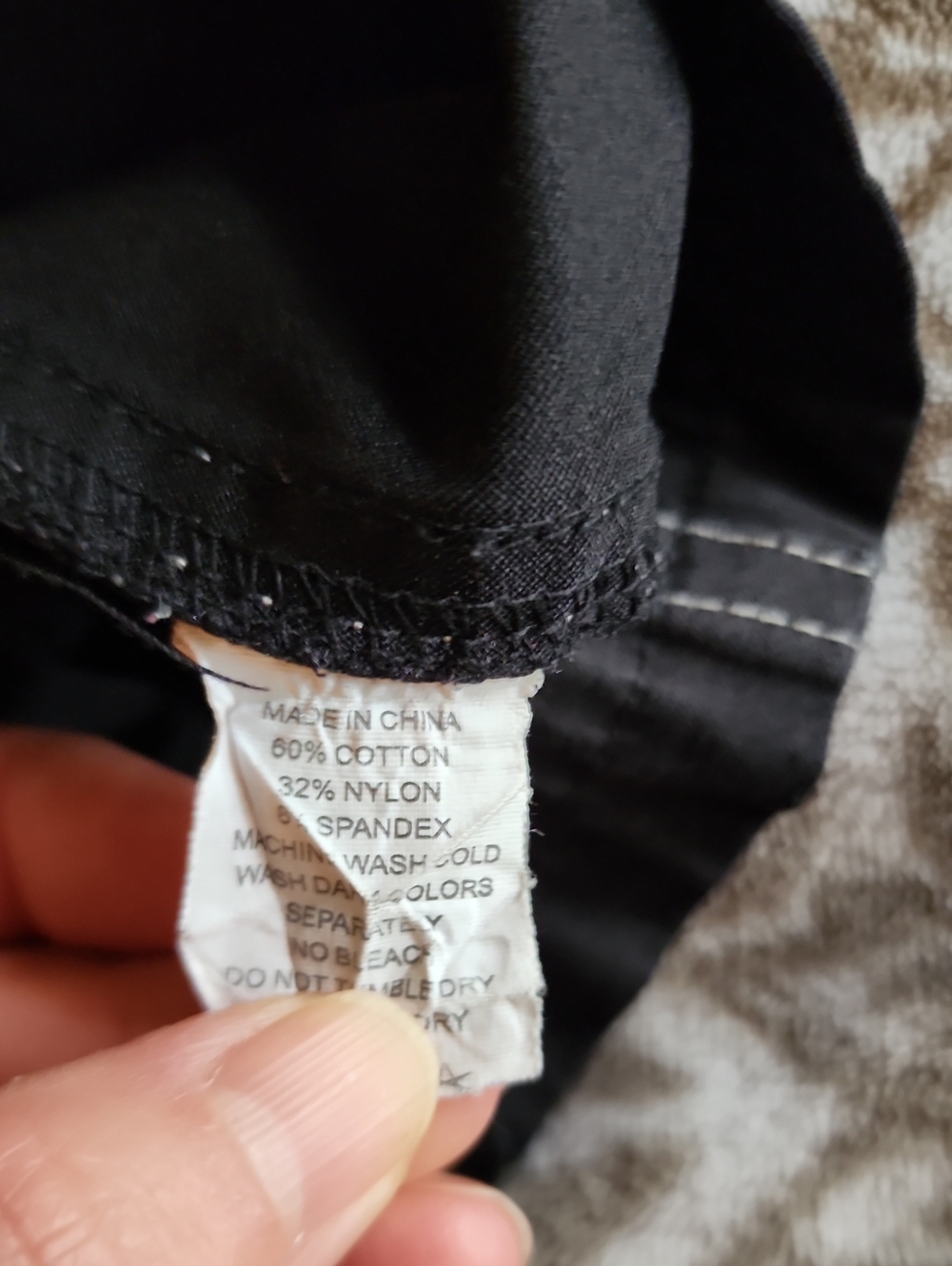 Prana Black Women's Cargo Pants - Picture 3 of 4